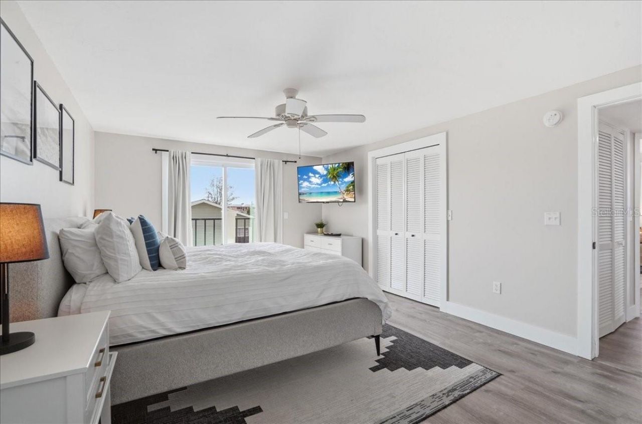 2518 Avenue B , Bradenton Beach, FL 34217 Photo