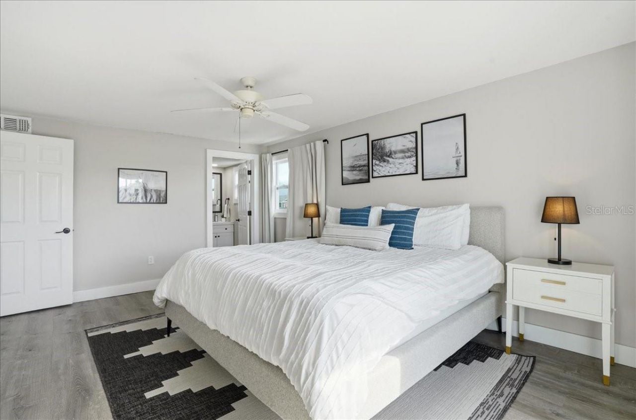 2518 Avenue B , Bradenton Beach, FL 34217 Photo