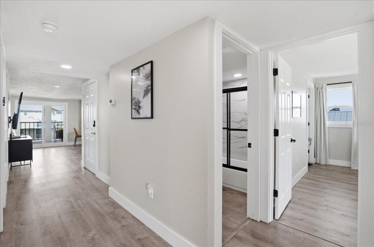 2518 Avenue B , Bradenton Beach, FL 34217 Photo