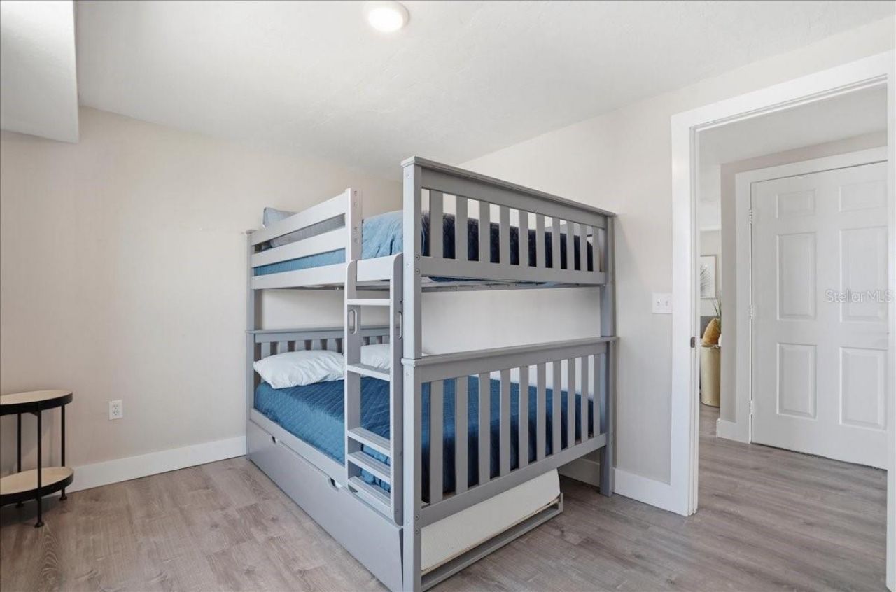 2518 Avenue B , Bradenton Beach, FL 34217 Photo