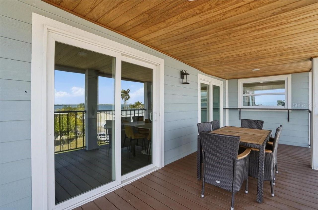 2518 Avenue B , Bradenton Beach, FL 34217 Photo