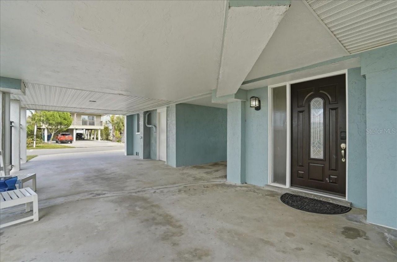 2518 Avenue B , Bradenton Beach, FL 34217 Photo