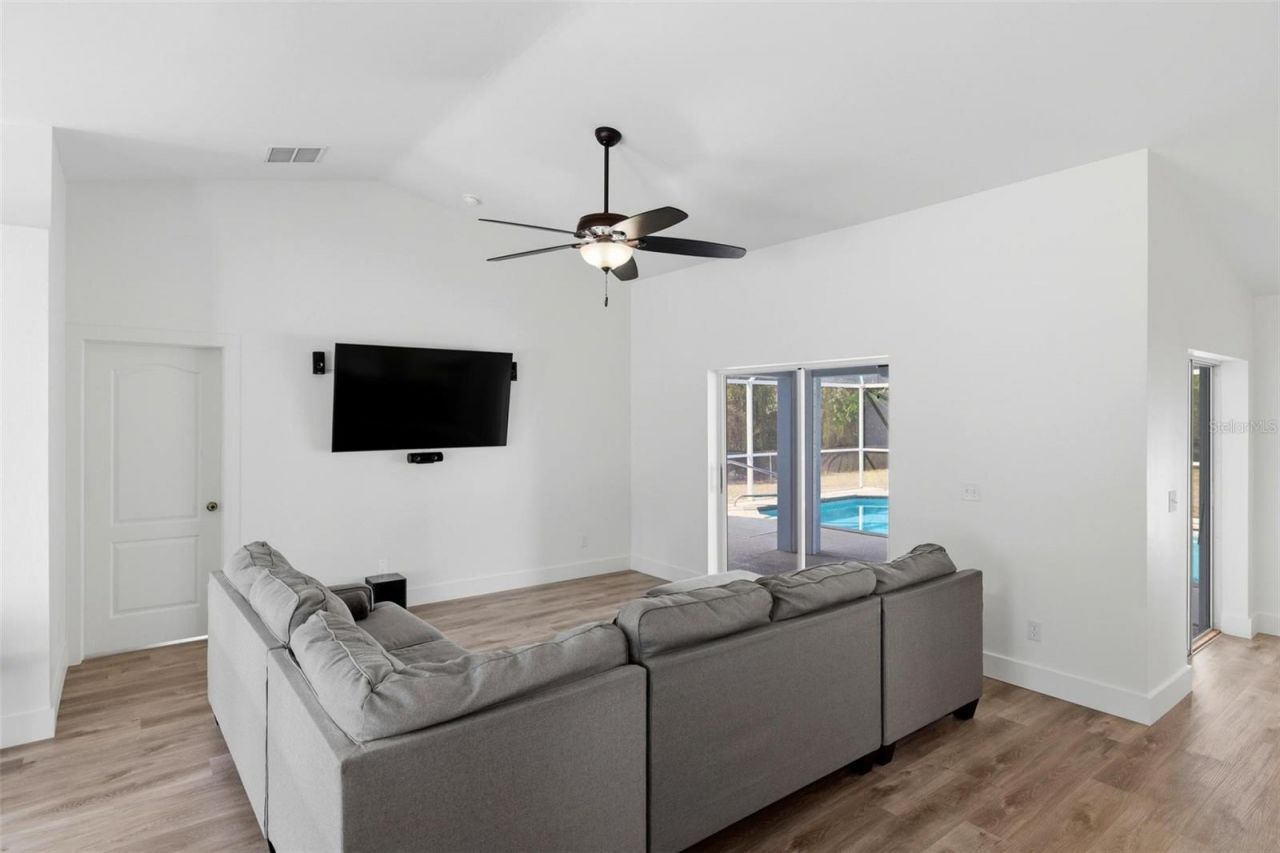 1621 Mcarthur Avenue, Lehigh Acres, FL 33972 Photo