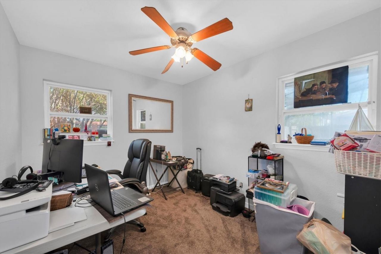 1700 74th Avenue N, Saint Petersburg, FL 33702 Photo