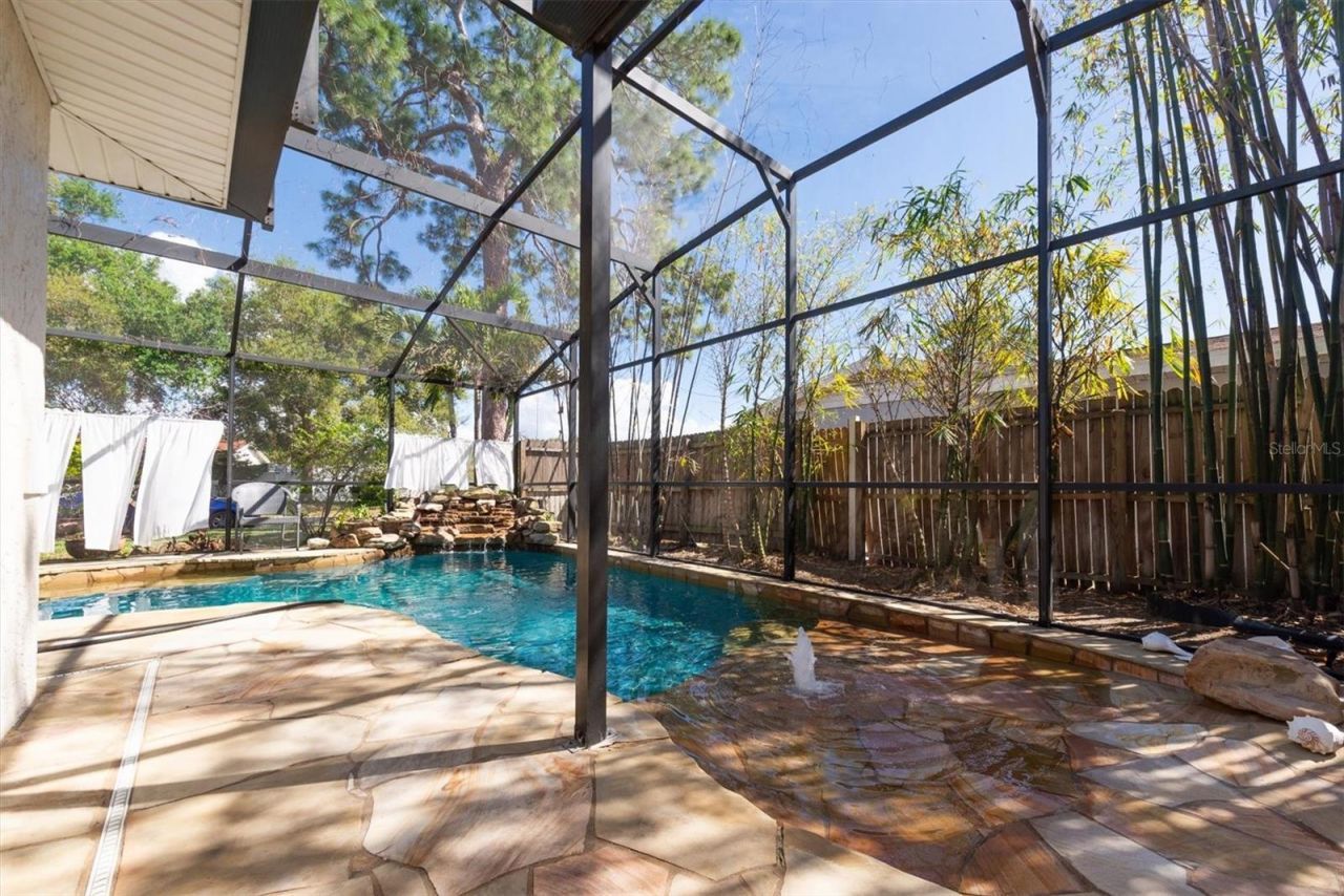 1700 74th Avenue N, Saint Petersburg, FL 33702 Photo