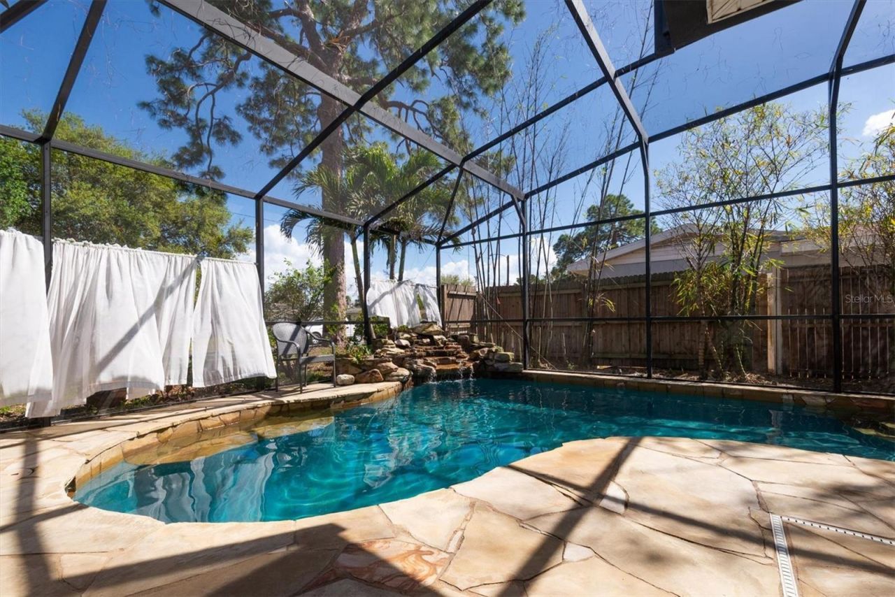 1700 74th Avenue N, Saint Petersburg, FL 33702 Photo