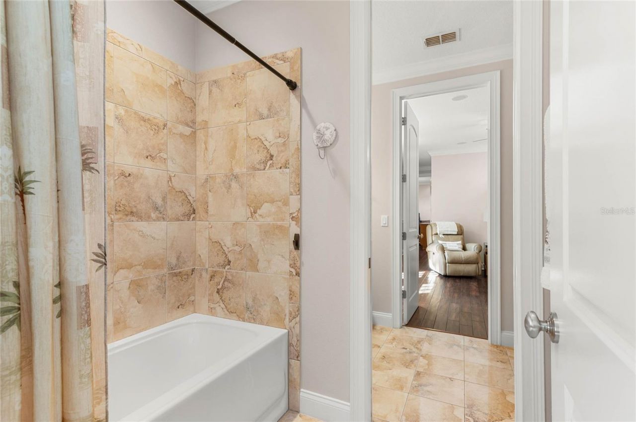 2201 Orm Court, Oviedo, FL 32765 Photo