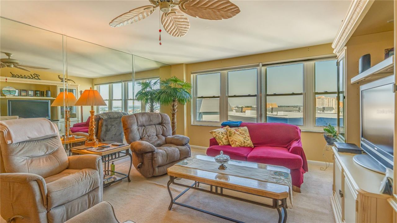 5200 Brittany Drive S, Unit 1201, Saint Petersburg, FL 33715 Photo