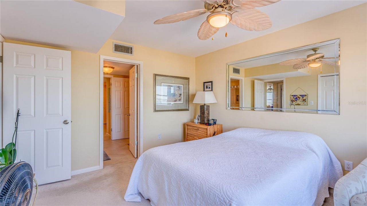 5200 Brittany Drive S, Unit 1201, Saint Petersburg, FL 33715 Photo