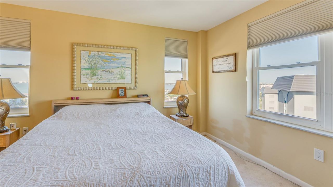 5200 Brittany Drive S, Unit 1201, Saint Petersburg, FL 33715 Photo