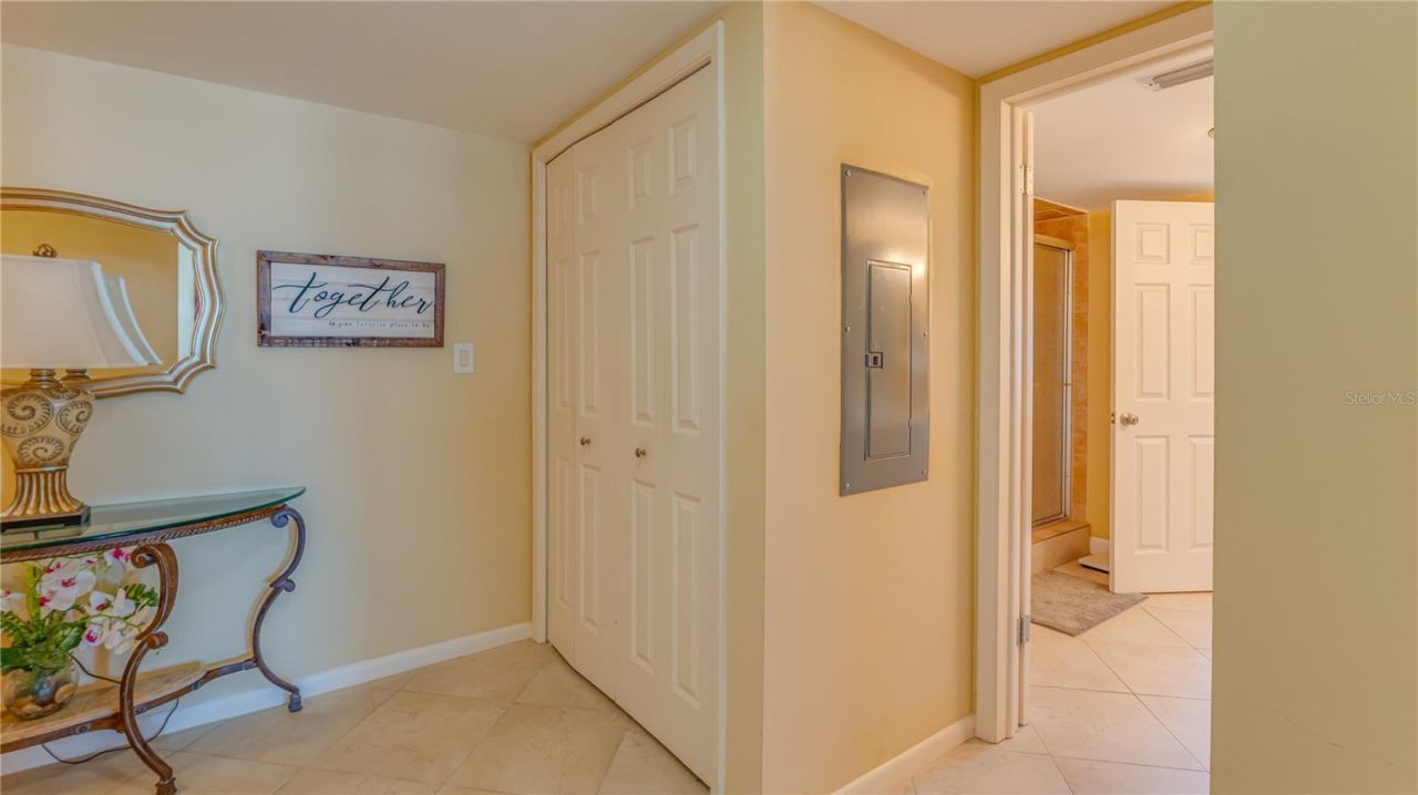 5200 Brittany Drive S, Unit 1201, Saint Petersburg, FL 33715 Photo