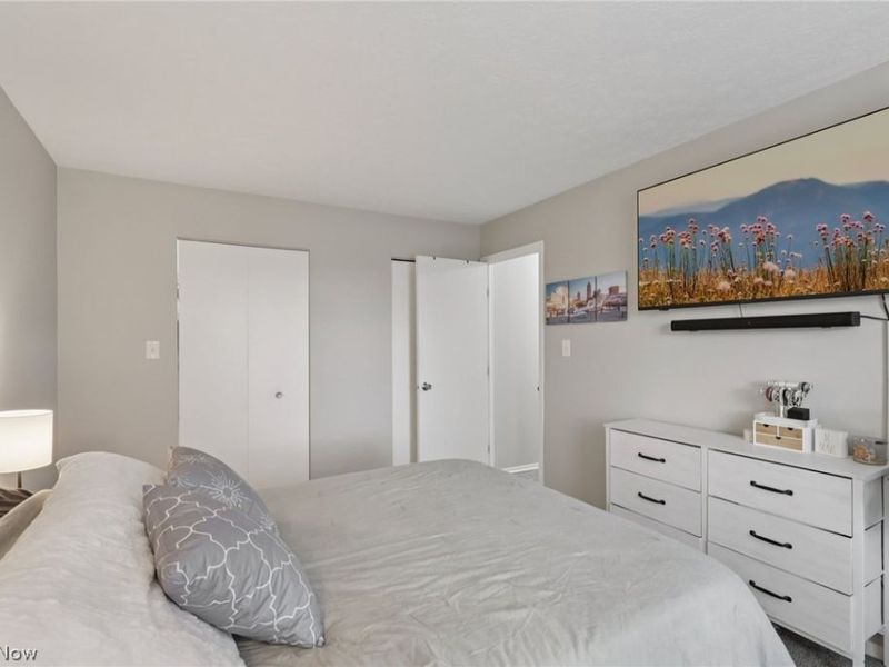 16495 Heather Lane, Unit F103, Middleburg Heights, OH 44130 Photo 22