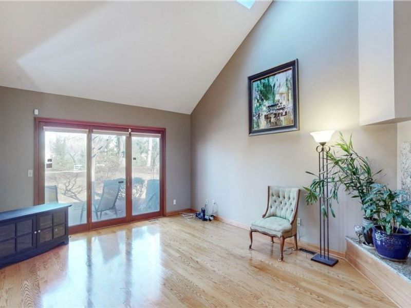 30051 Center Ridge Road, Unit A, Westlake, OH 44145 Photo 12