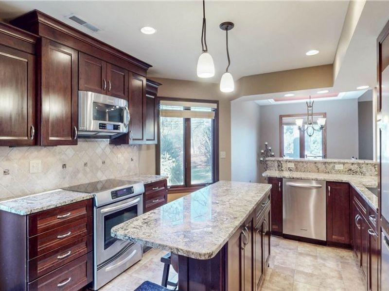 30051 Center Ridge Road, Unit A, Westlake, OH 44145 Photo 4