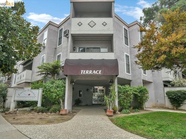1699 Laguna Street, Unit 311, Concord, CA 94520