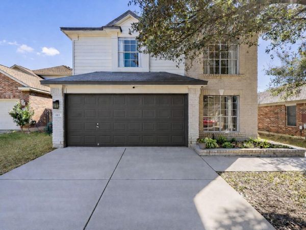 663 Reggie Jackson TRL, Round Rock, TX 78665