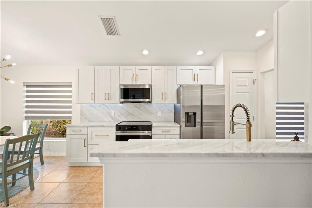 2535 Woodbourne Pl, Cape Coral, FL 33991 Photo