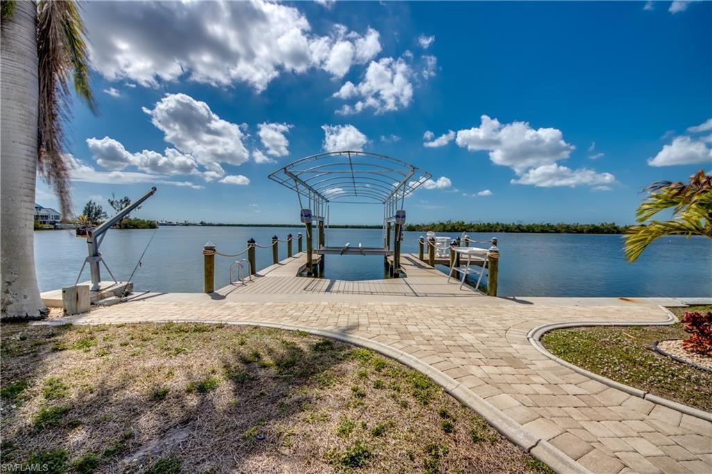 11599 Island Ave, Matlacha, FL 33993 Photo