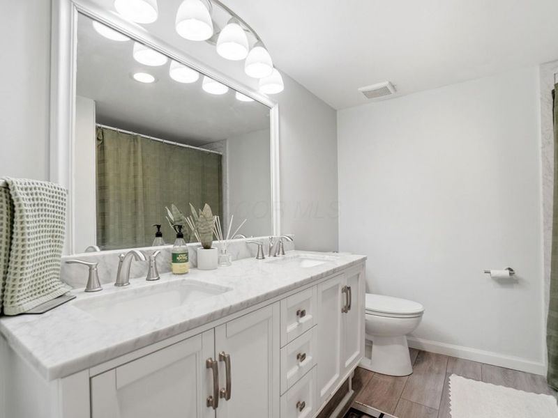 1443 Cliff Court, Unit 71, Columbus, OH 43204 Photo 32