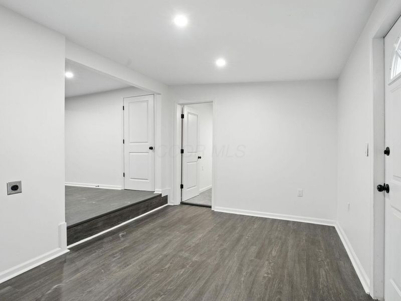 354 Fernhill Avenue, Columbus, OH 43228 Photo 11