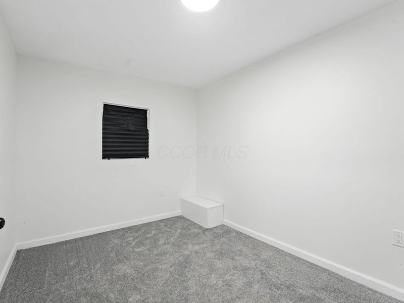 354 Fernhill Avenue, Columbus, OH 43228 Photo 20