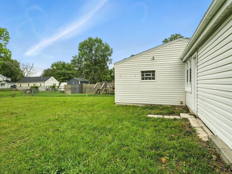 354 Fernhill Avenue, Columbus, OH 43228 Photo 35