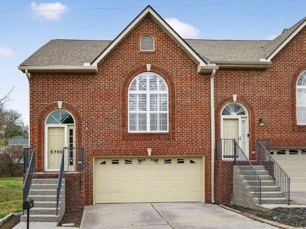 5700 Amalie Dr, Nashville, TN 37211