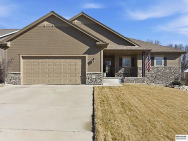 4413 S 193rd Street , Omaha, NE 68135