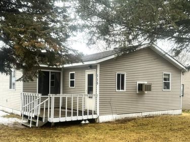115 1st Street SE, Akeley, MN 56433