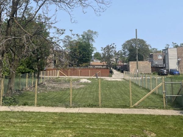 3914 W Huron Street, Chicago, IL 60624