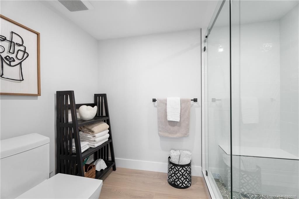 9960 S Ocean Drive, Unit 402, Jensen Beach, FL 34957 Photo