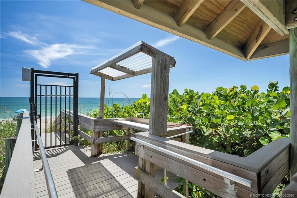 9960 S Ocean Drive, Unit 402, Jensen Beach, FL 34957 Photo