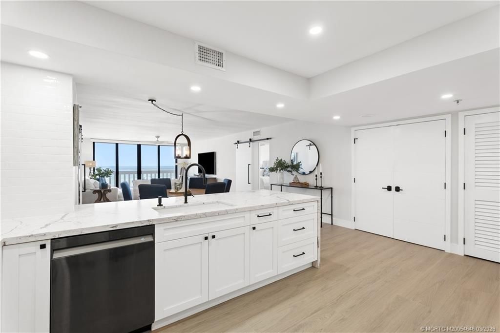 9960 S Ocean Drive, Unit 402, Jensen Beach, FL 34957 Photo