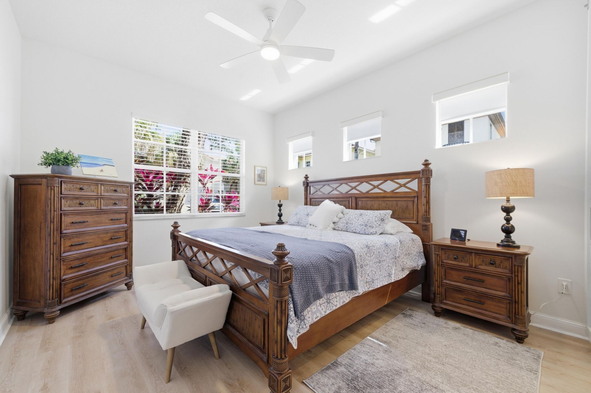 554 Tomahawk Court, Palm Beach Gardens, FL 33410 Photo