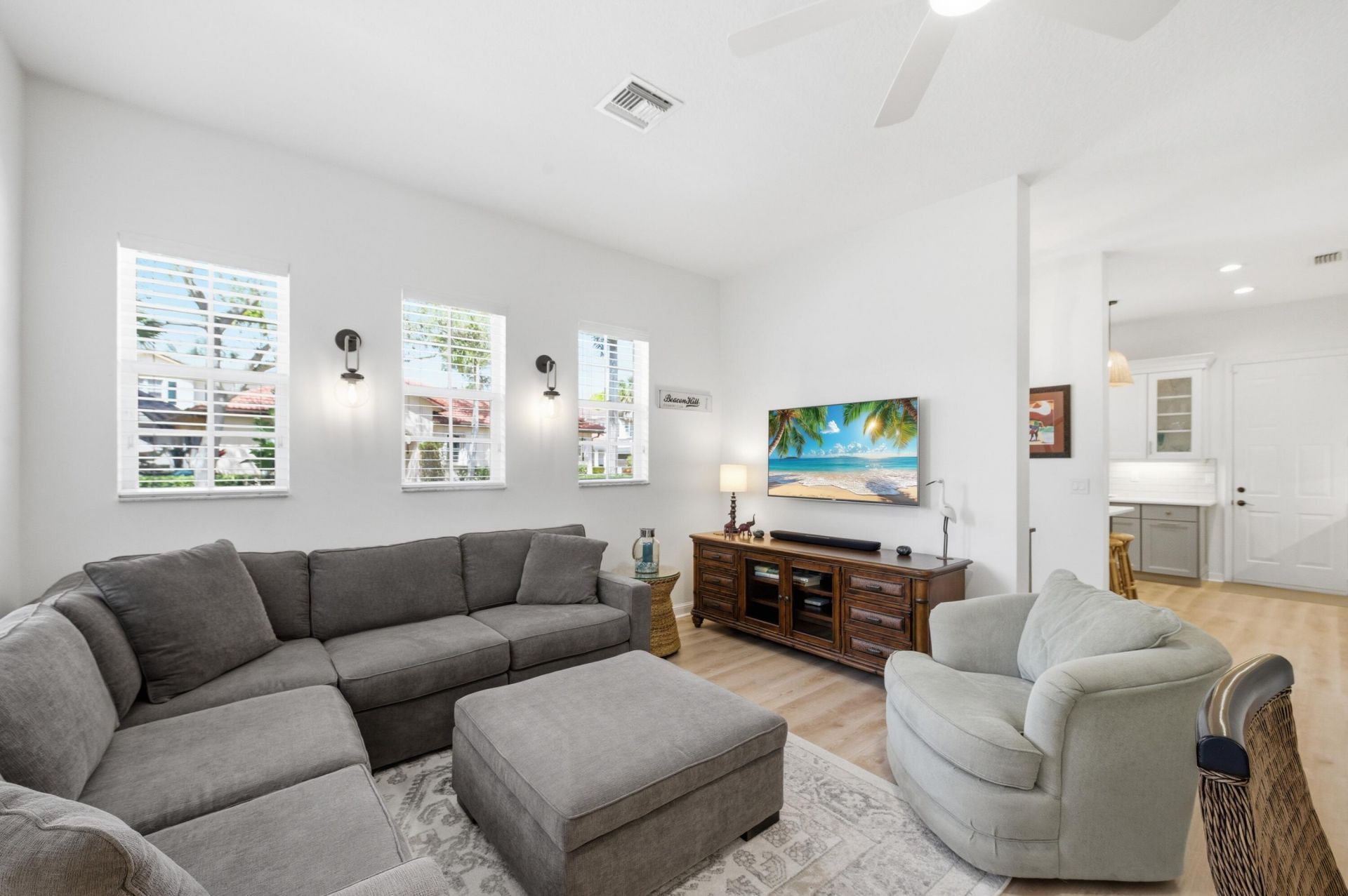 554 Tomahawk Court, Palm Beach Gardens, FL 33410 Photo