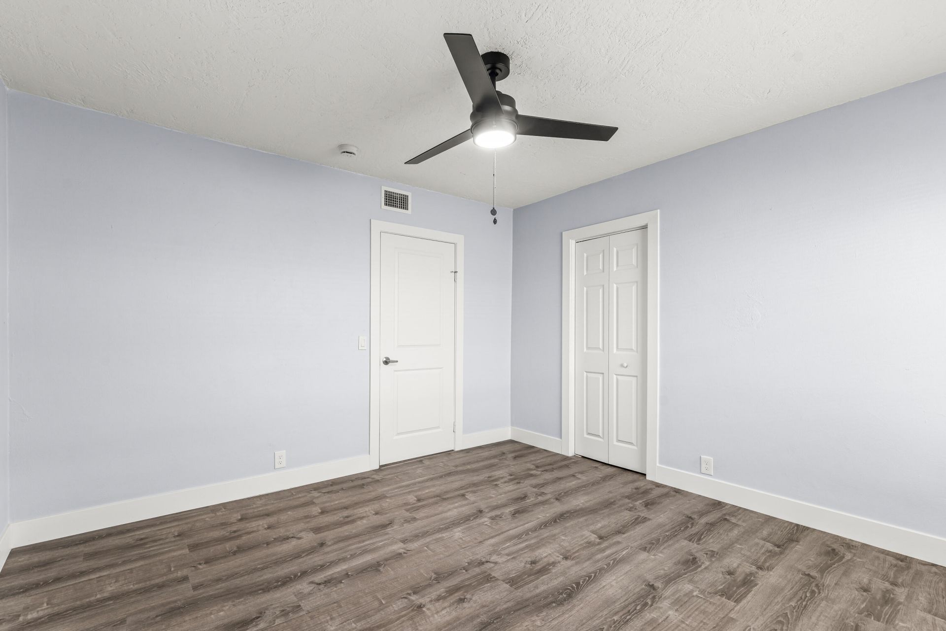 656 W 6th Street, Riviera Beach, FL 33404 Photo