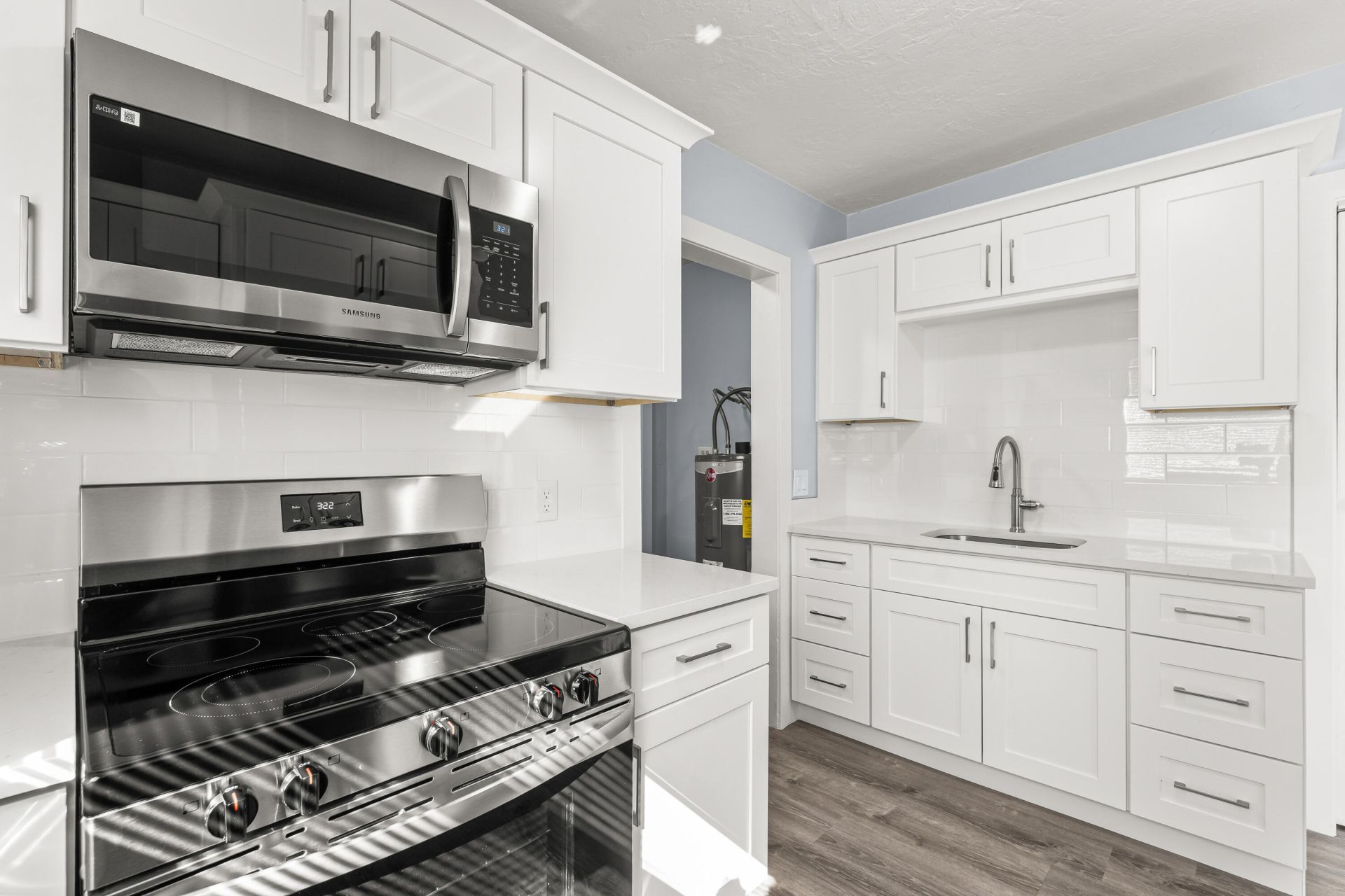 656 W 6th Street, Riviera Beach, FL 33404 Photo