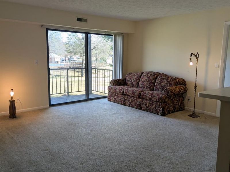 5985 Meadow Creek Drive, Unit 8, Milford, OH 45150 Photo 5