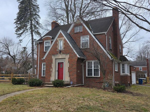 2673 Middlesex Drive , Toledo, OH 43606