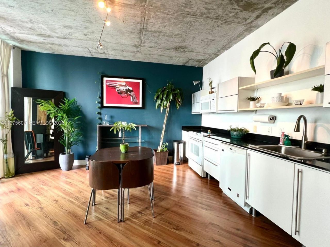 690 SW 1st Ct, Unit 1934, Miami, FL 33130 Photo