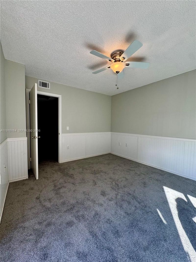 9143d SW 23rd St , Davie, FL 33324 Photo