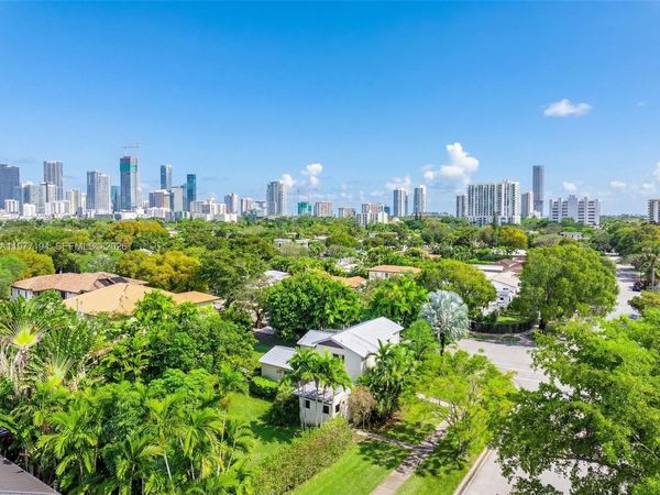 701 SW 27th Rd , Miami, FL 33129