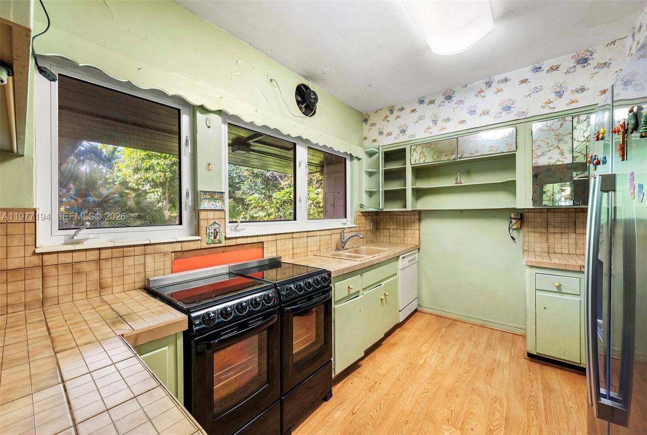 701 SW 27th Rd, Miami, FL 33129 Photo