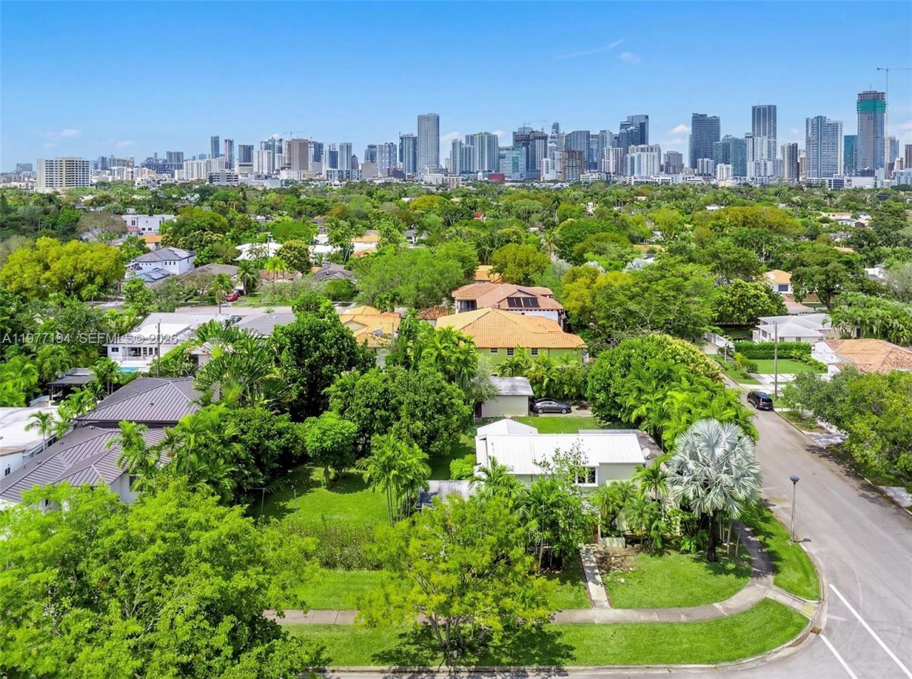 701 SW 27th Rd, Miami, FL 33129 Photo