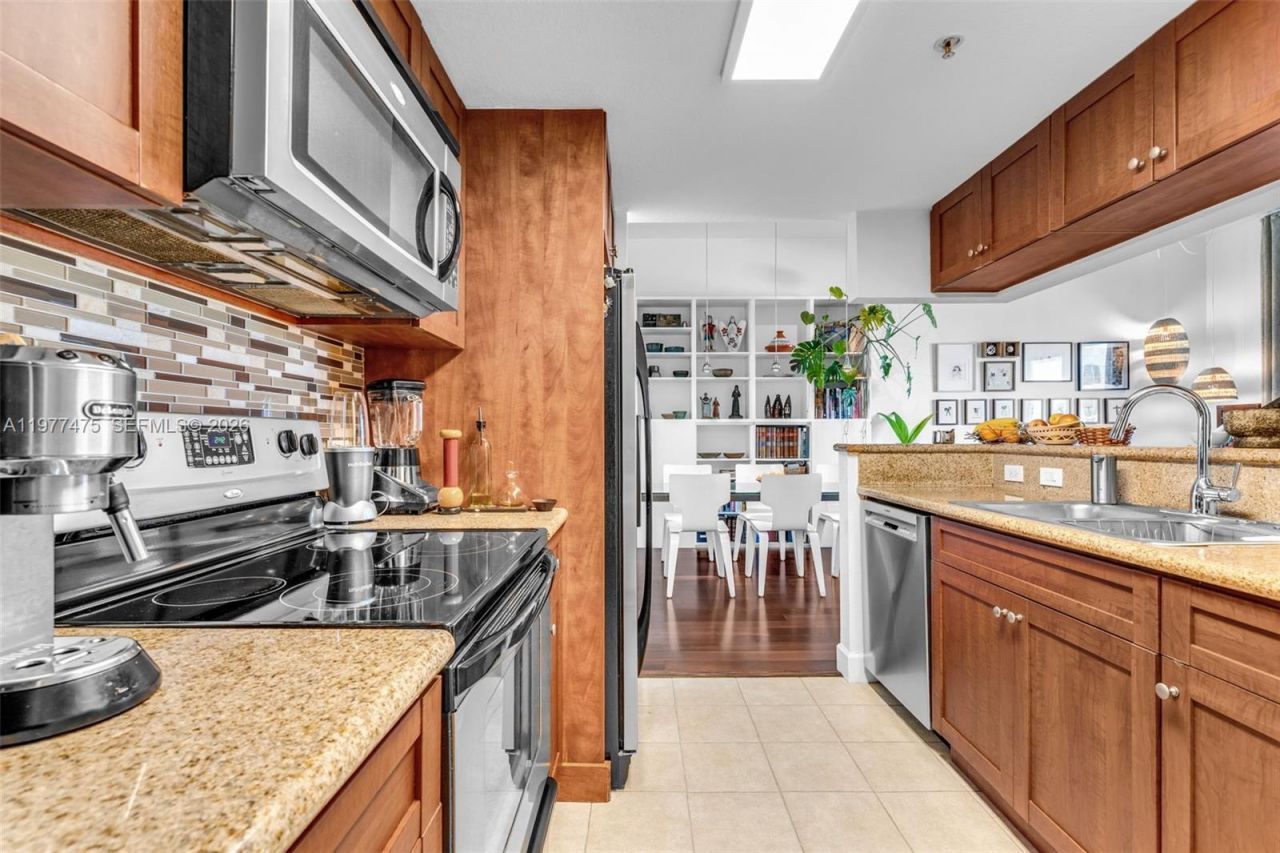 36 NW 6th Ave, Unit TS-8, Miami, FL 33128 Photo