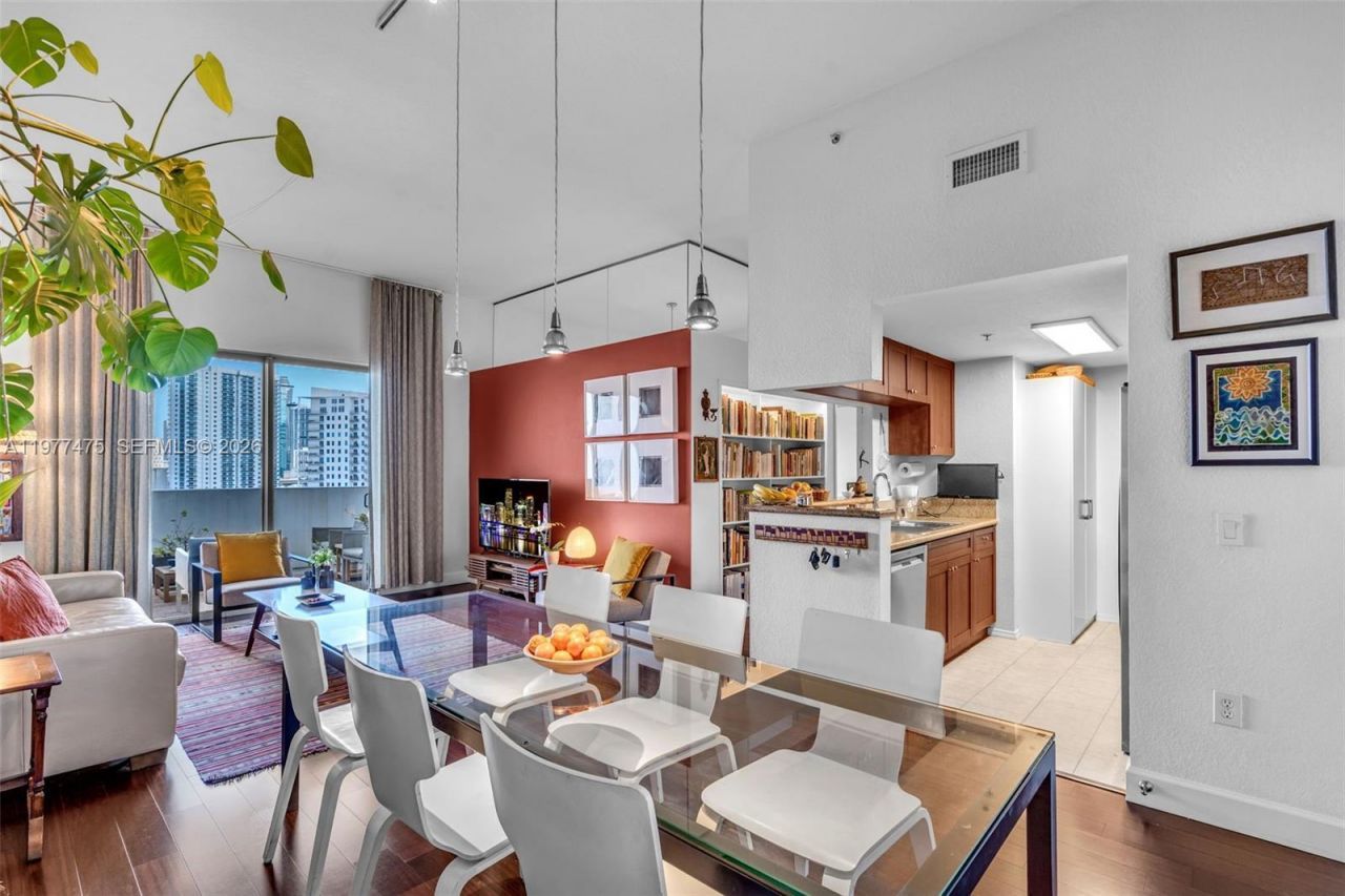 36 NW 6th Ave, Unit TS-8, Miami, FL 33128 Photo