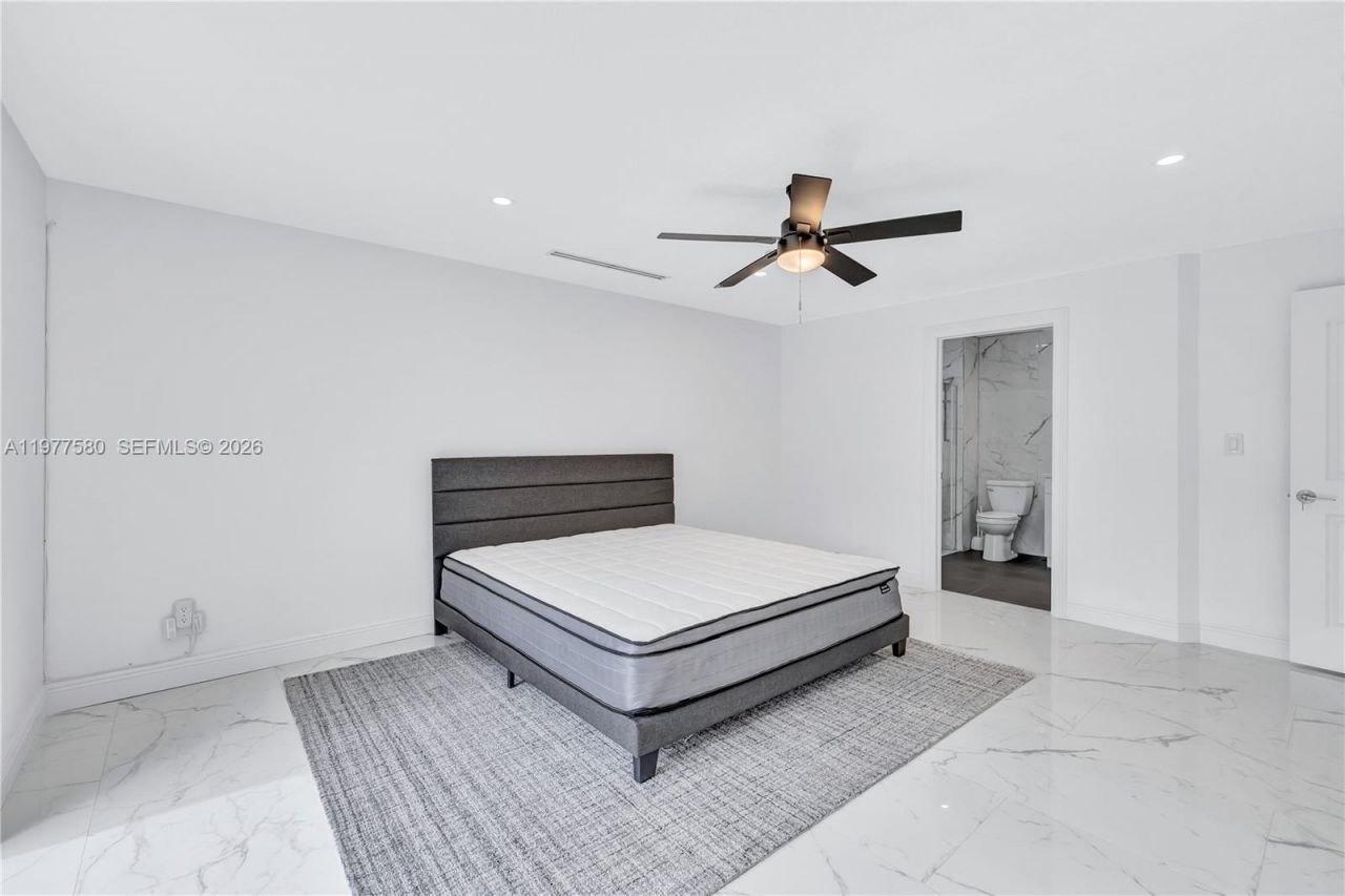 1608 SW 5th Ct, Fort Lauderdale, FL 33312 Photo