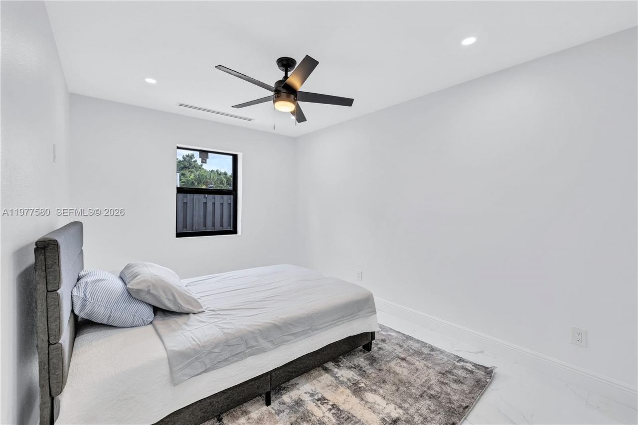 1608 SW 5th Ct, Fort Lauderdale, FL 33312 Photo