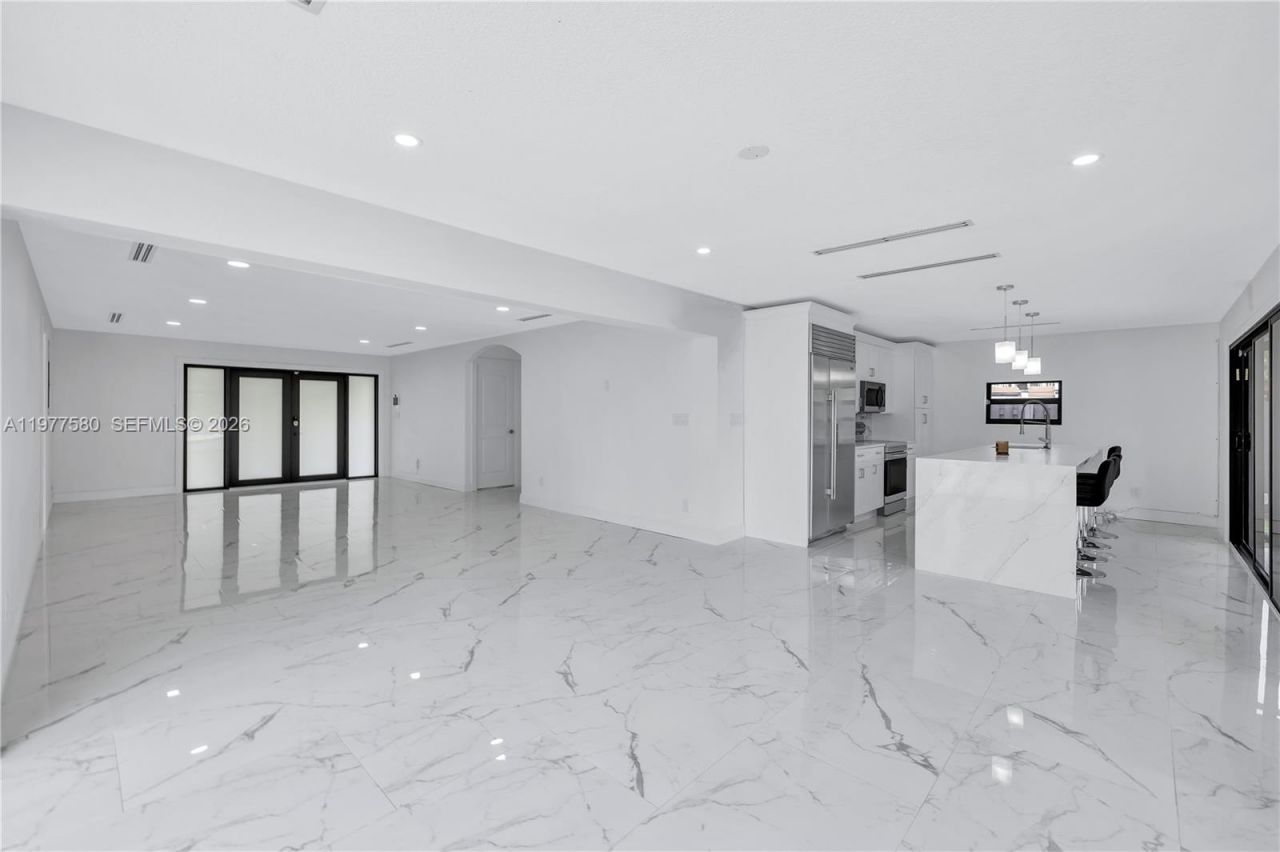 1608 SW 5th Ct, Fort Lauderdale, FL 33312 Photo