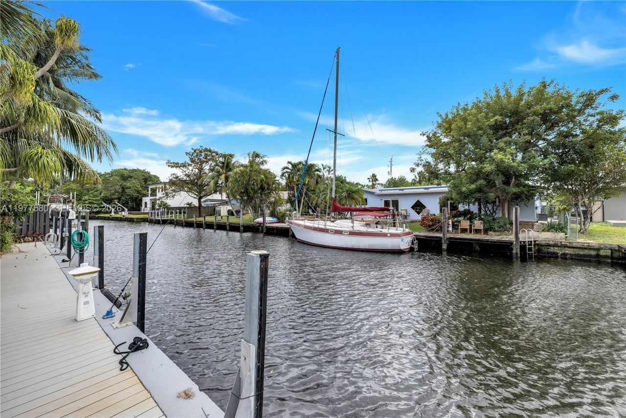 1608 SW 5th Ct, Fort Lauderdale, FL 33312 Photo